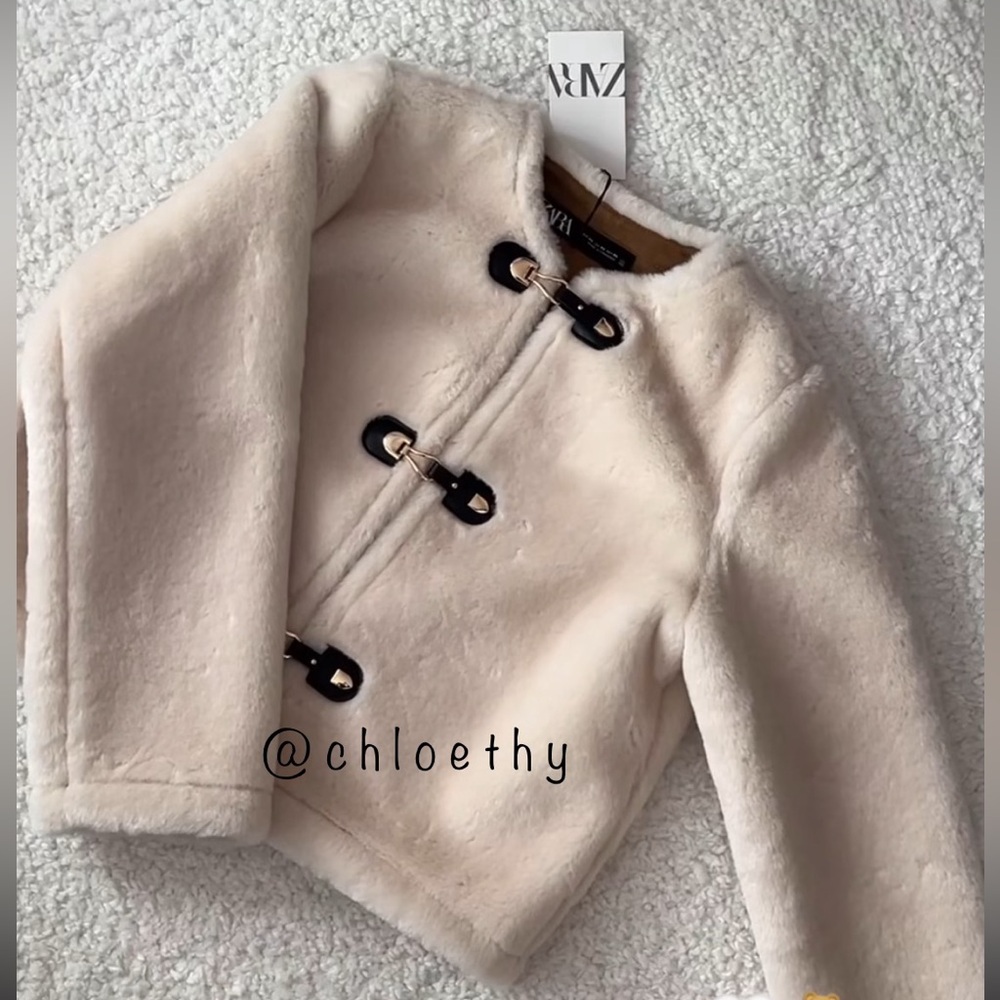 Zara FAUX FUR JACKET WITH FIREMAN CLASP - Picture 3 of 14